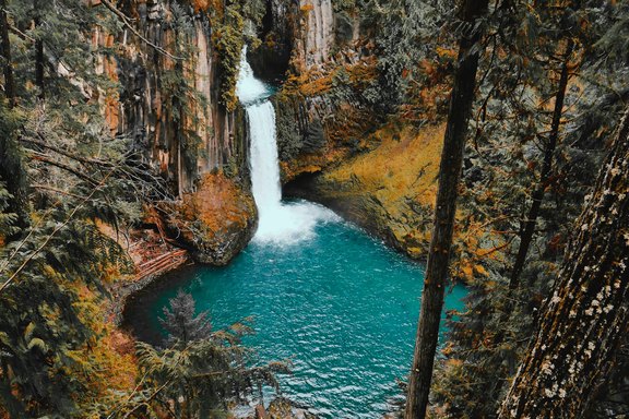 Zeitraffer Foto eines Wasserfalls